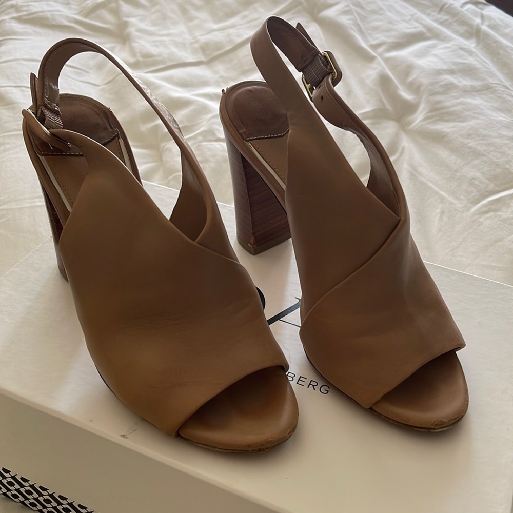 DVF Carini sandal